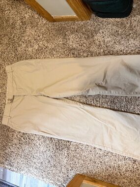 Gloria Vanderbilt Women’s Tan Chinos